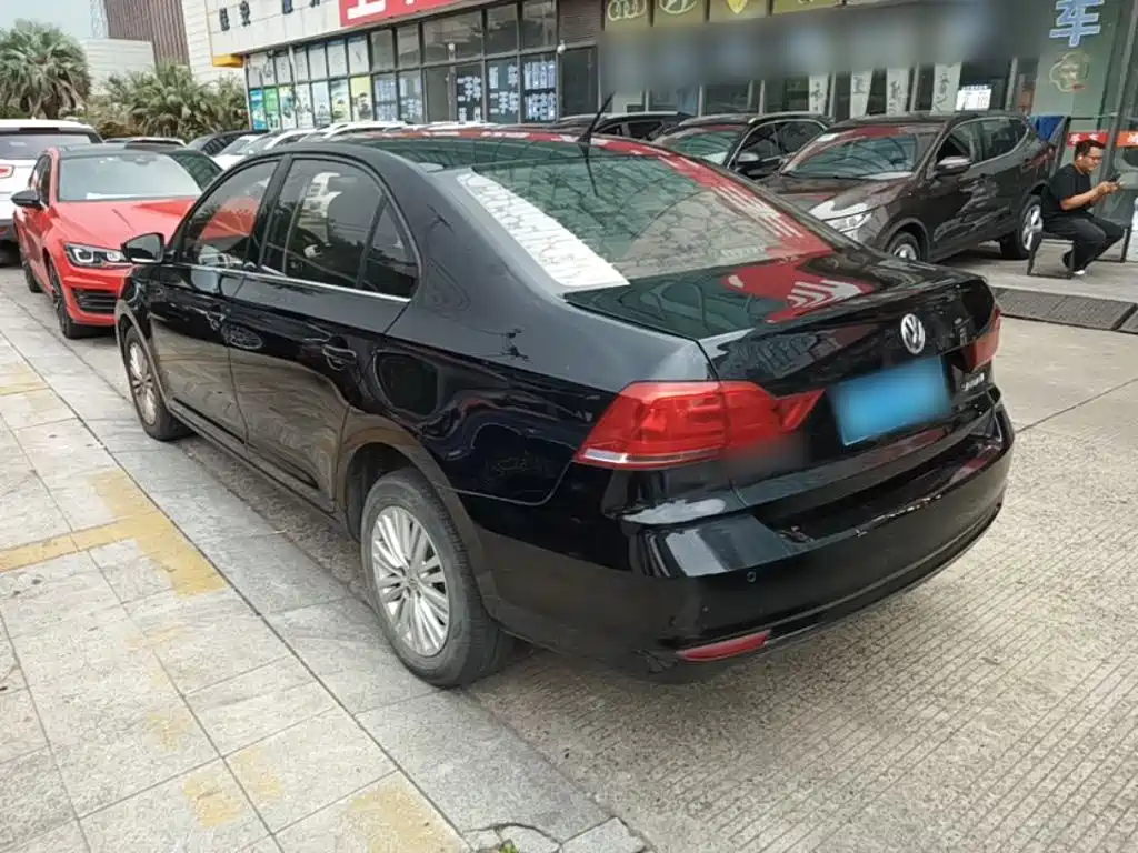 Volkswagen Santana — миниатюра 5