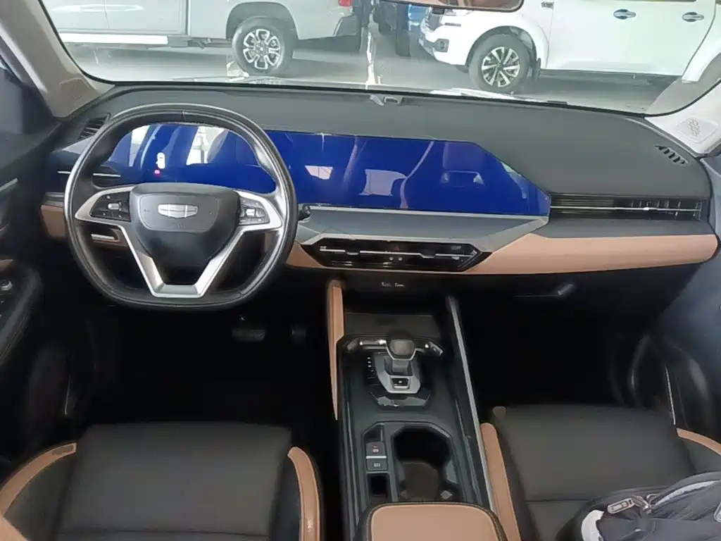 Geely Haoyue PRO — миниатюра 10