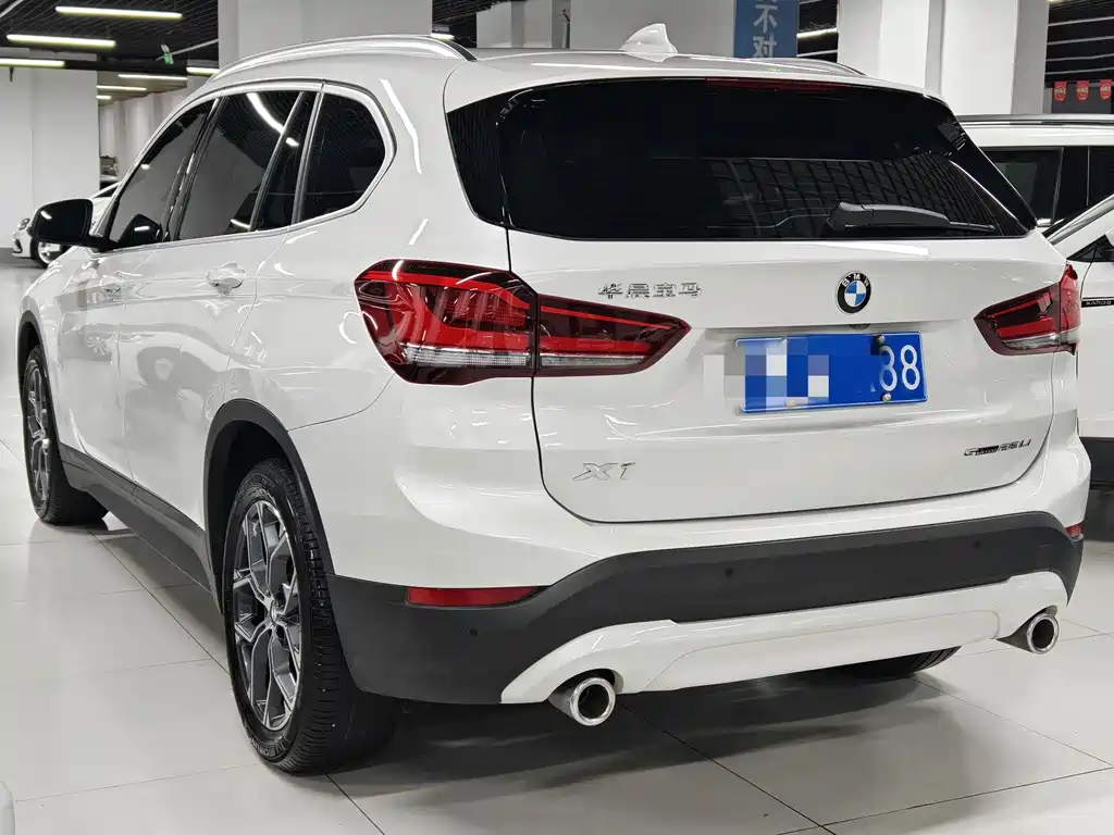 BMW X1 — миниатюра 4