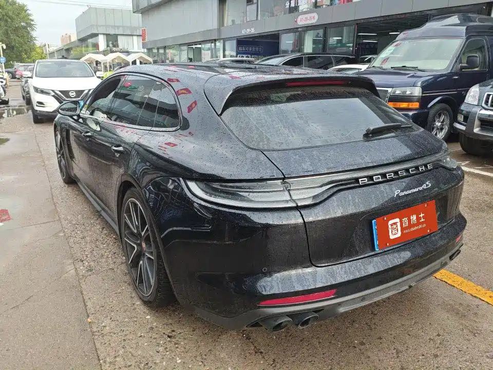Porsche Panamera — миниатюра 3