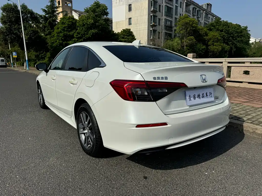 Honda Civic — миниатюра 13