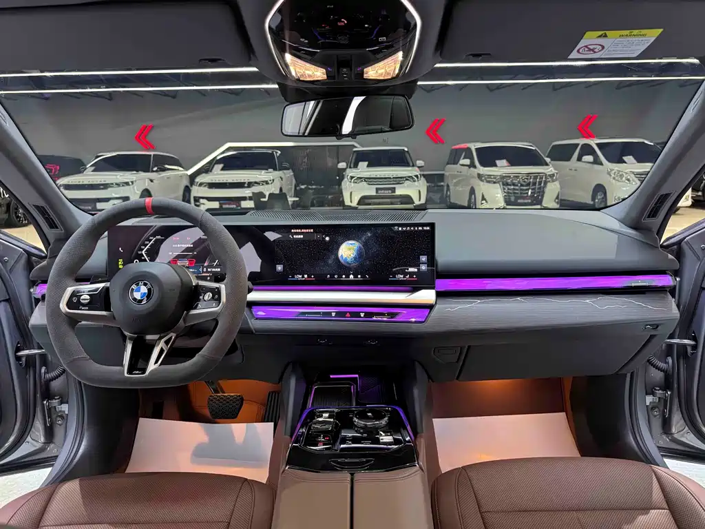 BMW 5 Series — миниатюра 9