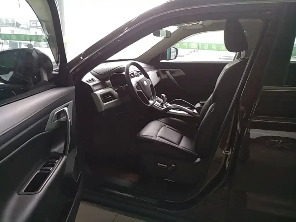 Geely Boyue — миниатюра 16