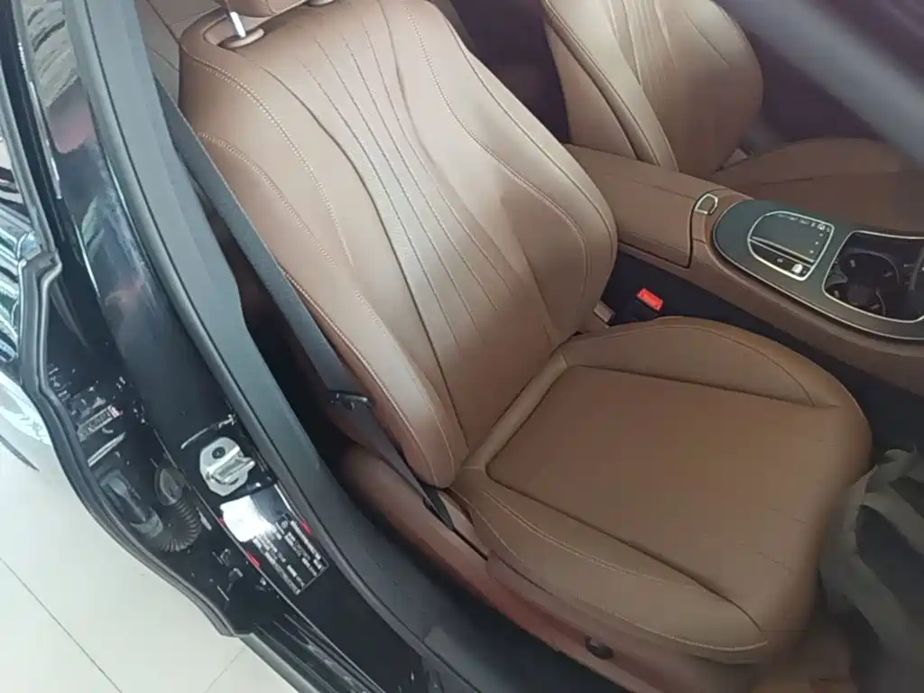 Mercedes-Benz E-Class (Import) — миниатюра 25