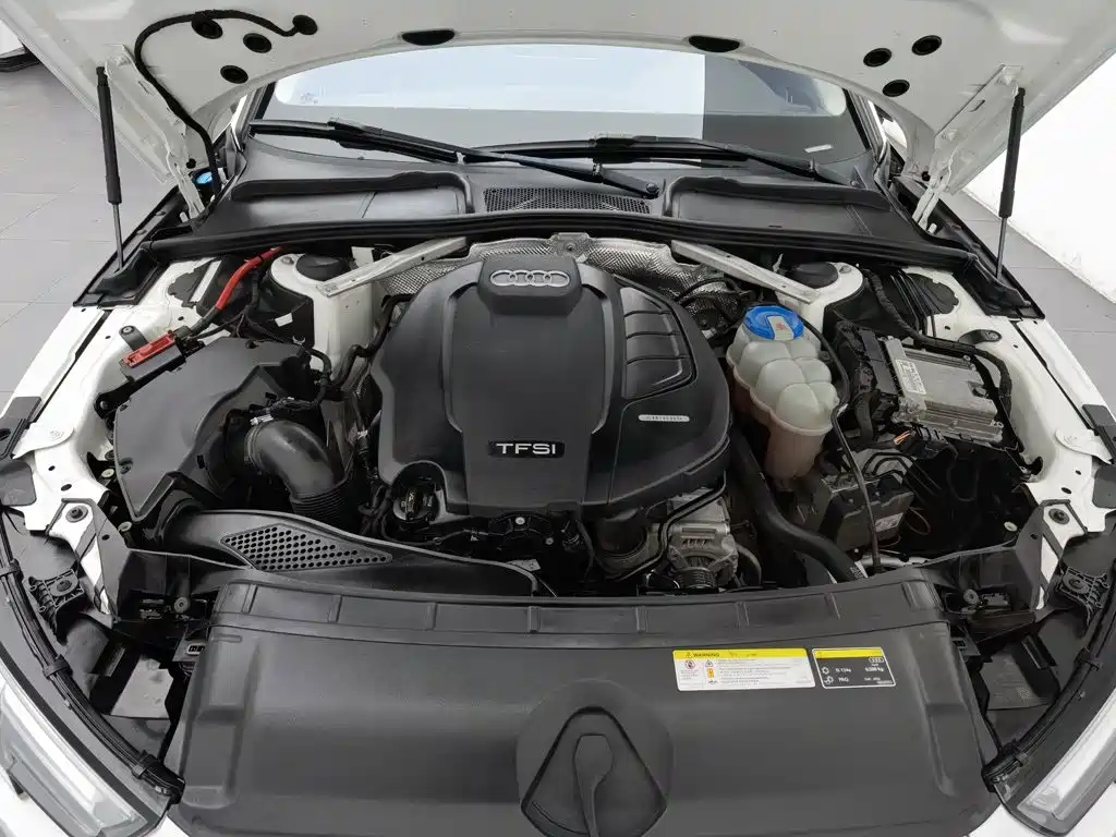 Audi A4L — миниатюра 6