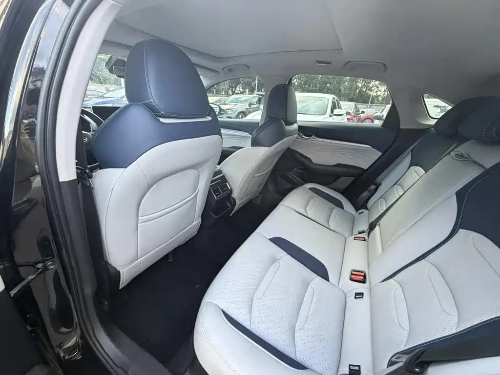 Geely Xingrui — миниатюра 10