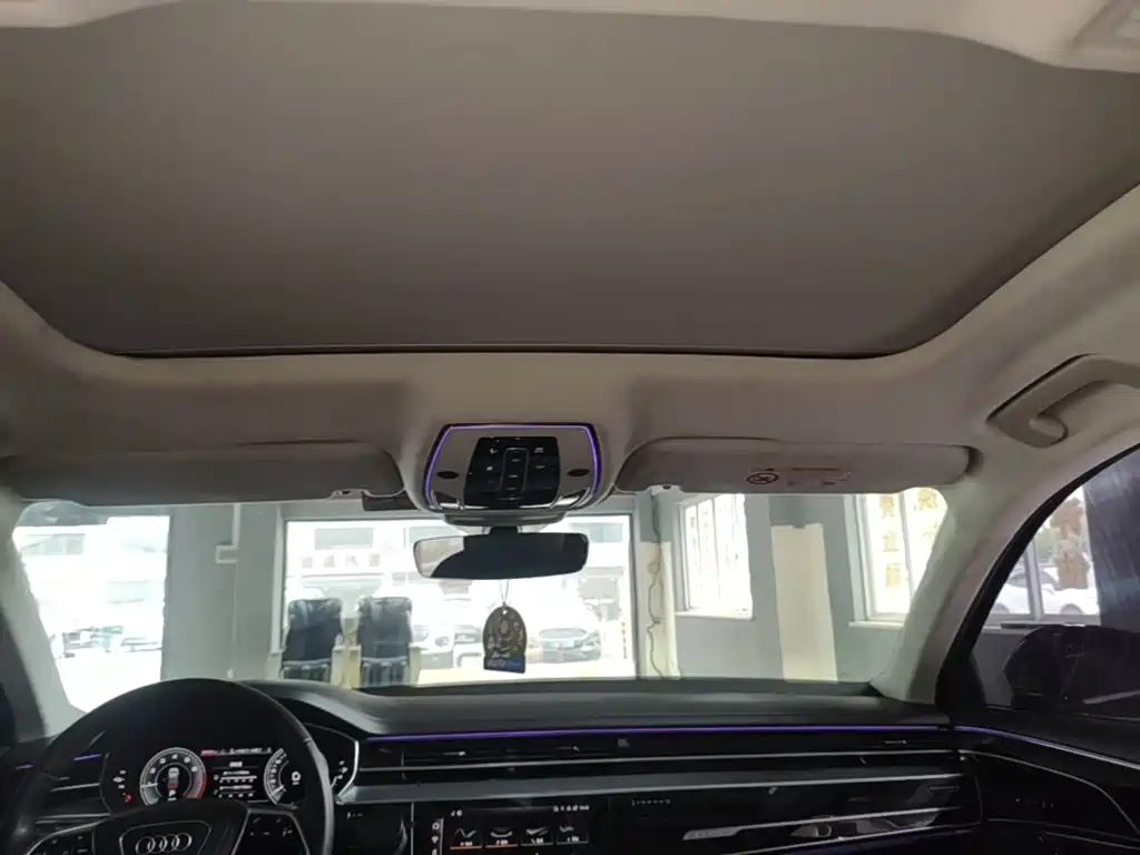 Audi A8 New Energy — миниатюра 18