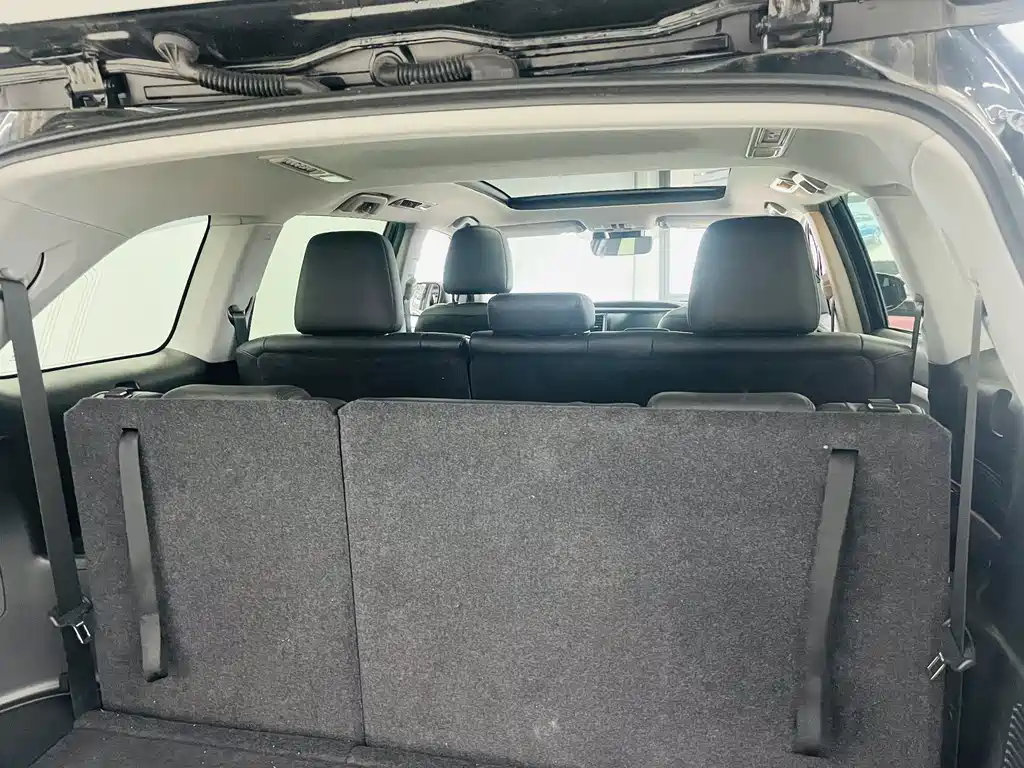 Toyota Highlander — миниатюра 14