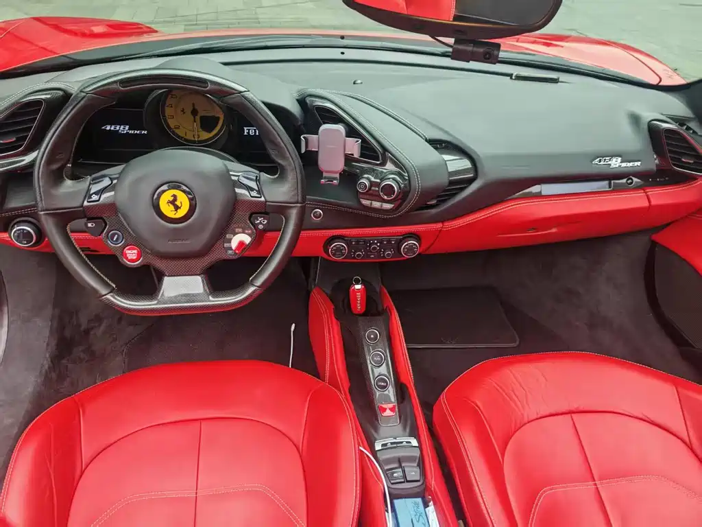 Ferrari 488 — миниатюра 4