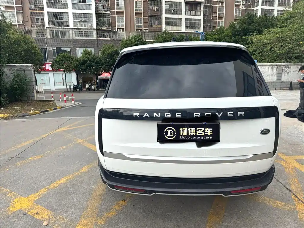 Land Rover Range Rover — миниатюра 5