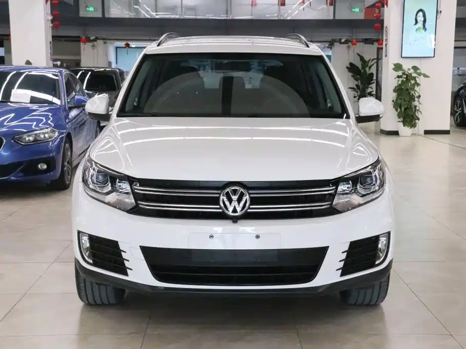 Volkswagen Tiguan — миниатюра 2