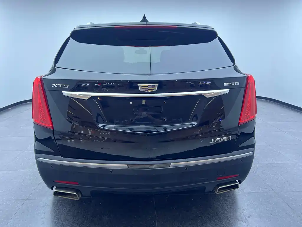 Cadillac XT5 — миниатюра 12