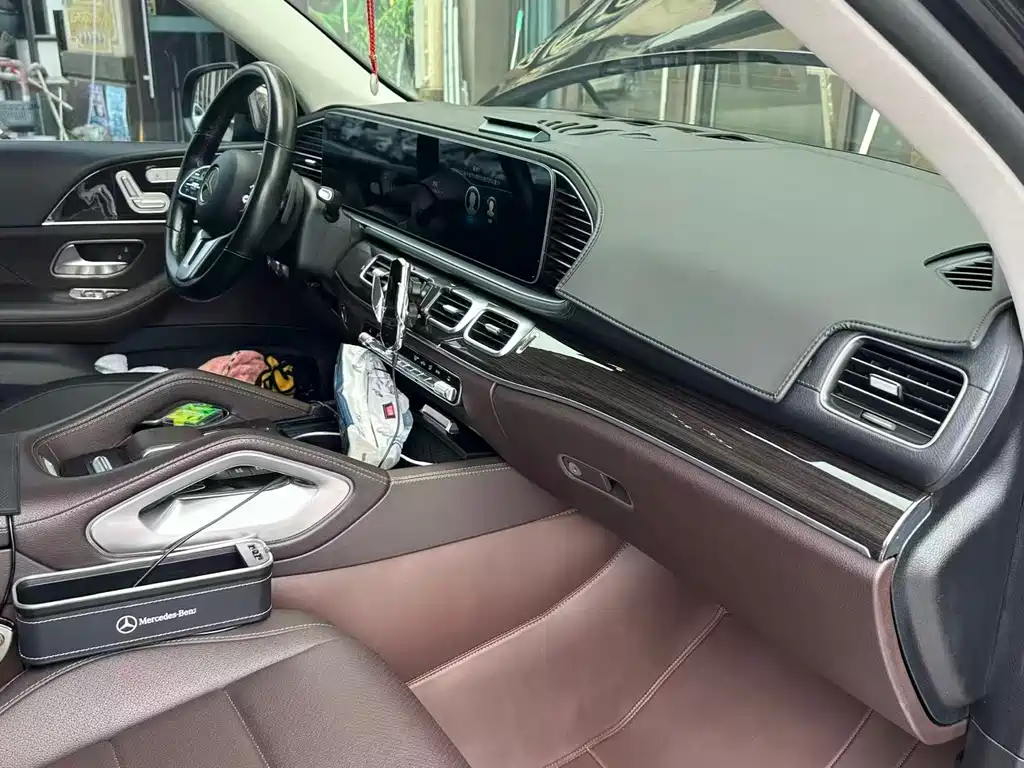 Mercedes-Benz GLE (Import) — миниатюра 3