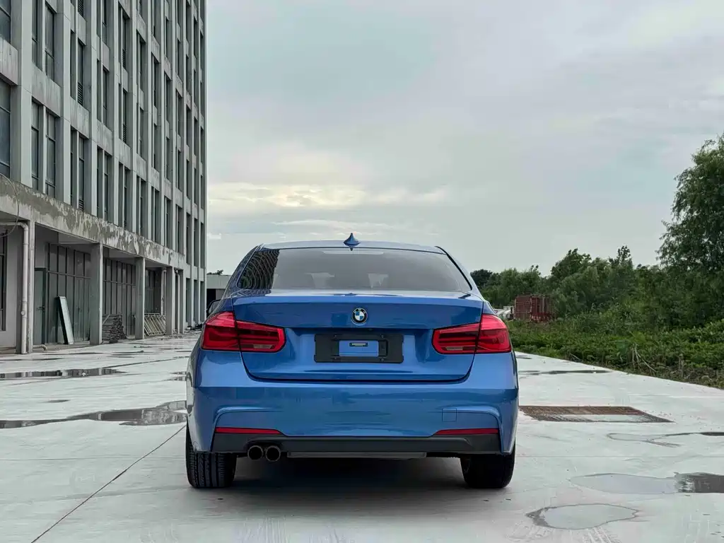 BMW 3 Series — миниатюра 8