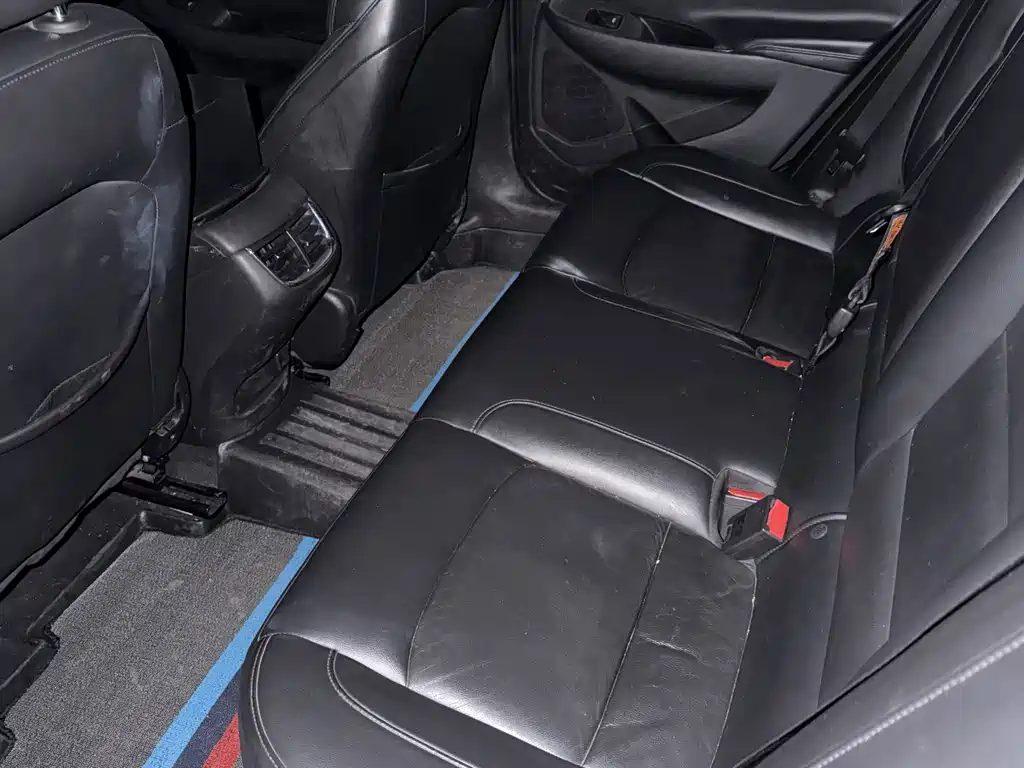 Chevrolet Malibu XL — миниатюра 3