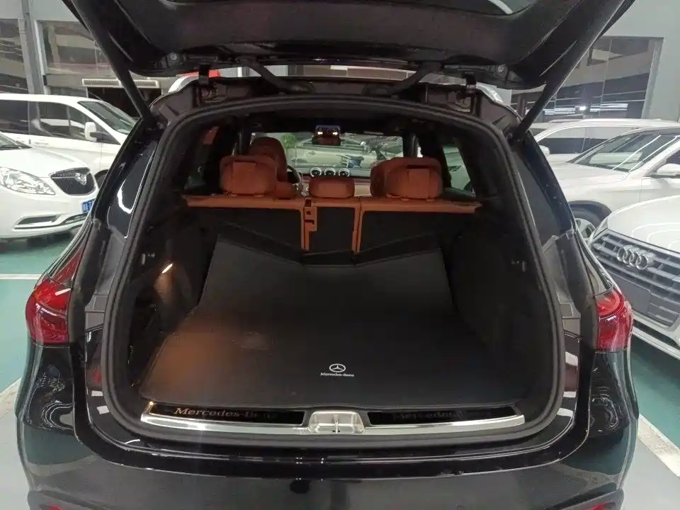 Mercedes-Benz GLC 2024 GLC 300 L 4MATIC 5 мест