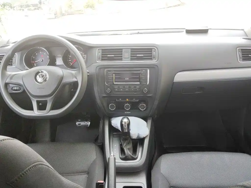 Volkswagen Sagitar — миниатюра 10