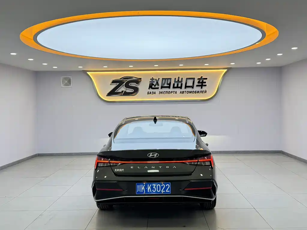 Hyundai Elantra — миниатюра 5