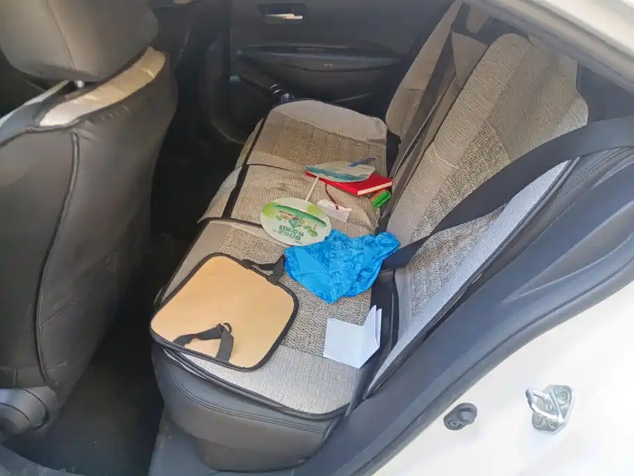 Toyota Corolla — миниатюра 11
