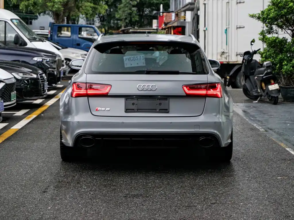 Audi RS 6 — миниатюра 14