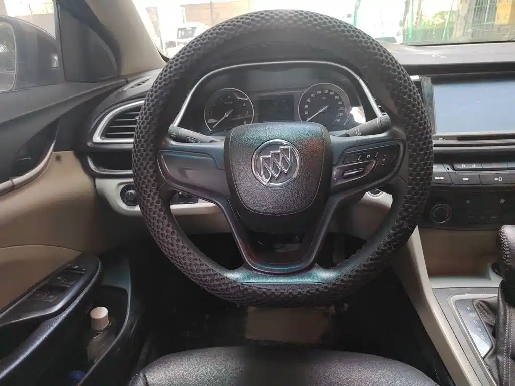 Buick Excelle — миниатюра 3