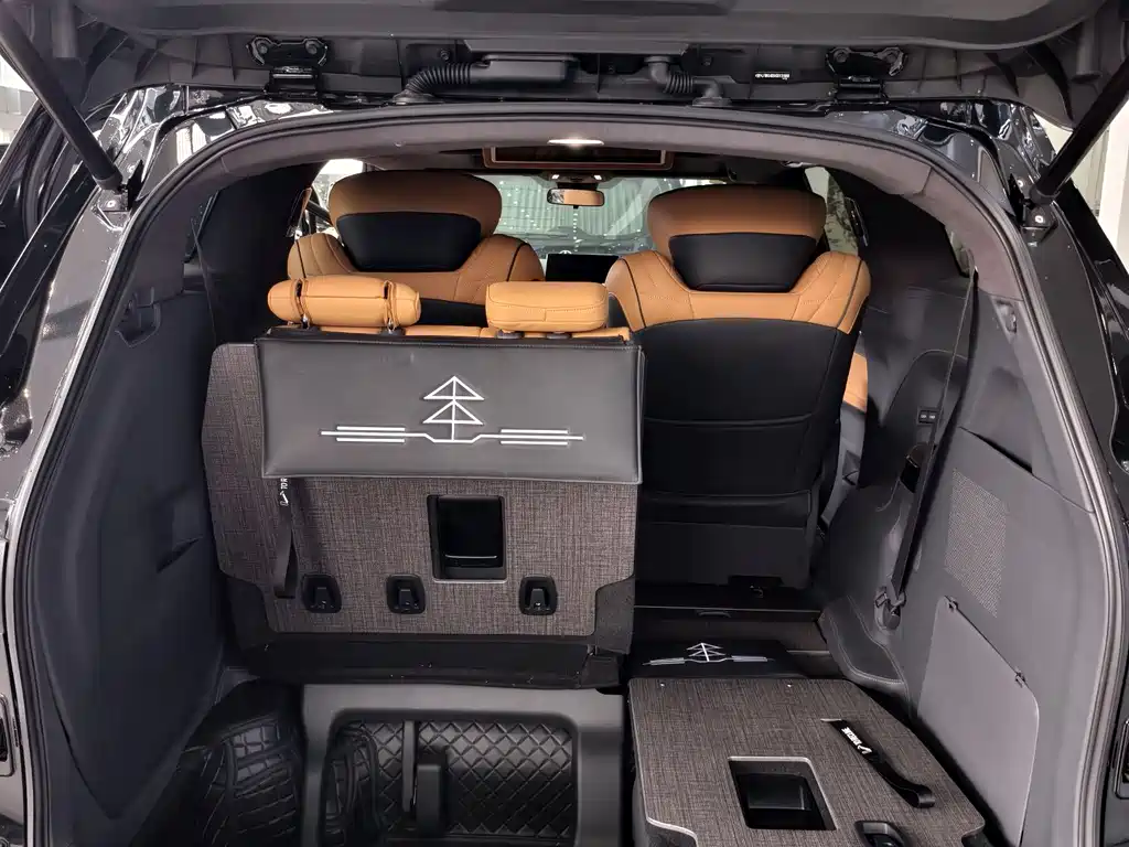 Toyota Granvia 2026 2.5L MAX