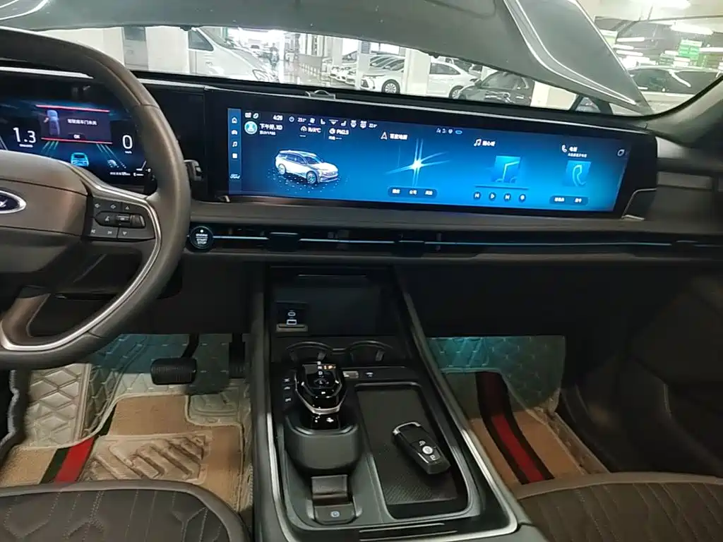 Ford Edge — миниатюра 13