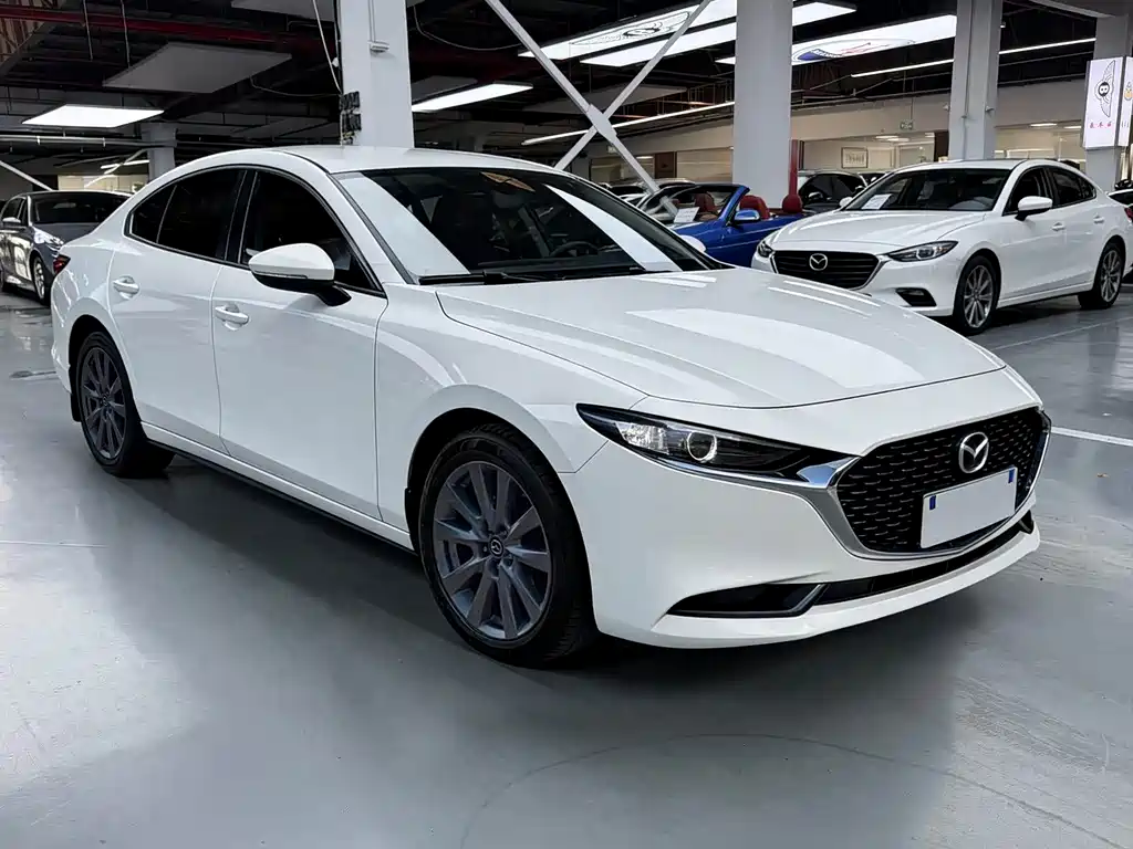 Mazda 3 Axela — миниатюра 3