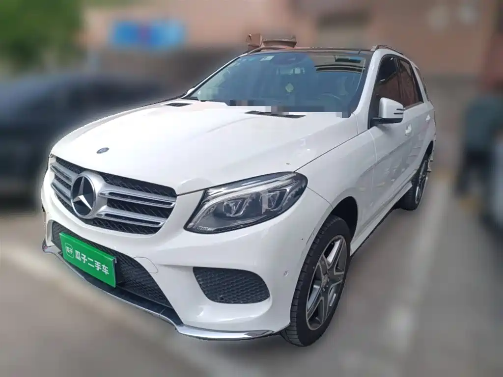 Mercedes-Benz GLE 2016
