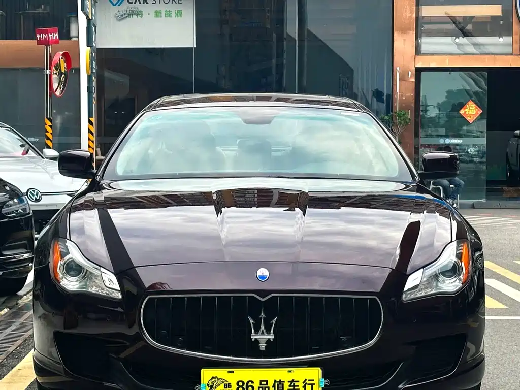 Maserati Quattroporte — миниатюра 2