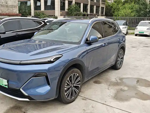 2025 Geely Galaxy Starship 7