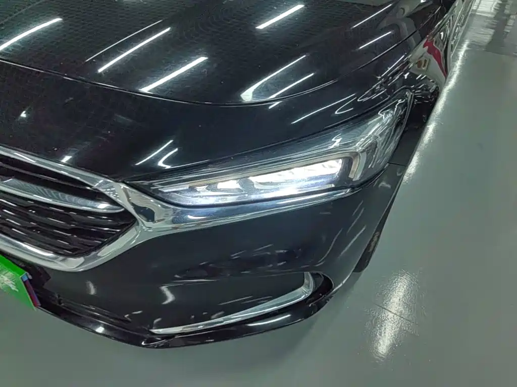 Buick LaCrosse — миниатюра 24