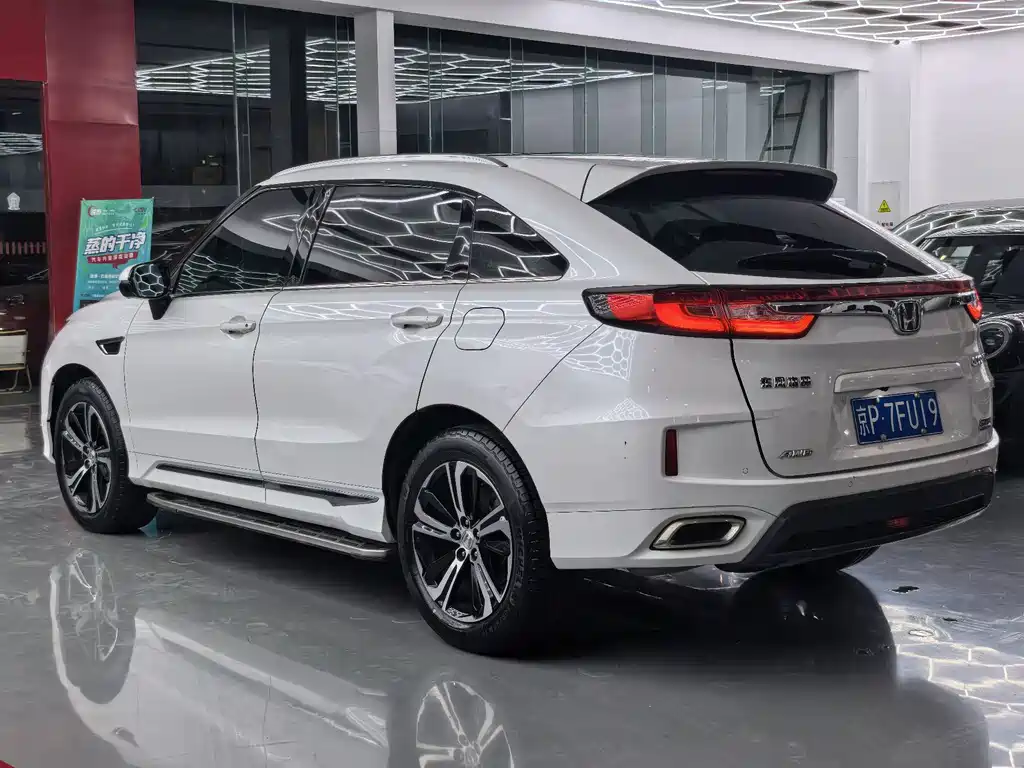 Honda UR-V — миниатюра 5