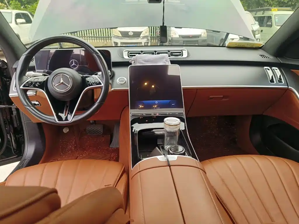 Mercedes-Benz S-Class — миниатюра 10