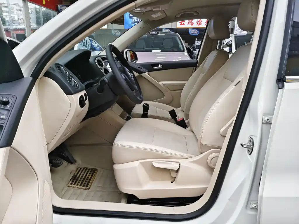 Volkswagen Tiguan — миниатюра 3