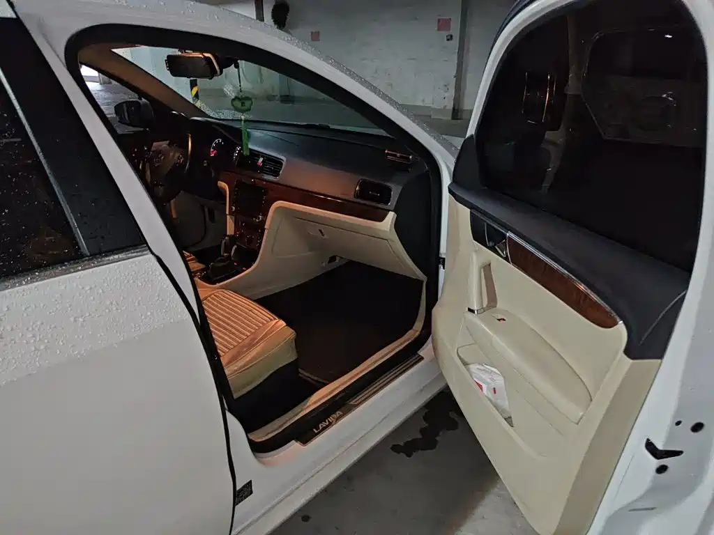 Volkswagen Lavida — миниатюра 18