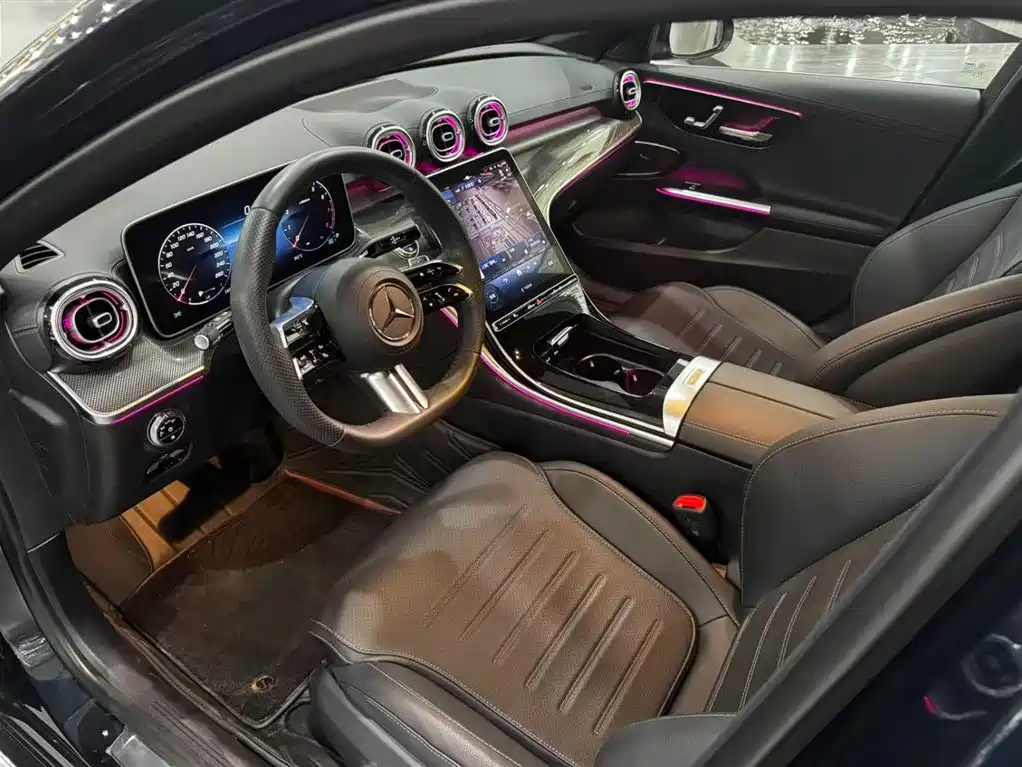 Mercedes-Benz C-Class — миниатюра 14