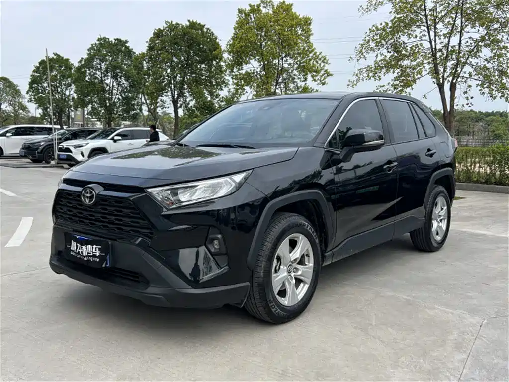TOYOTA RAV4 RONGFANG