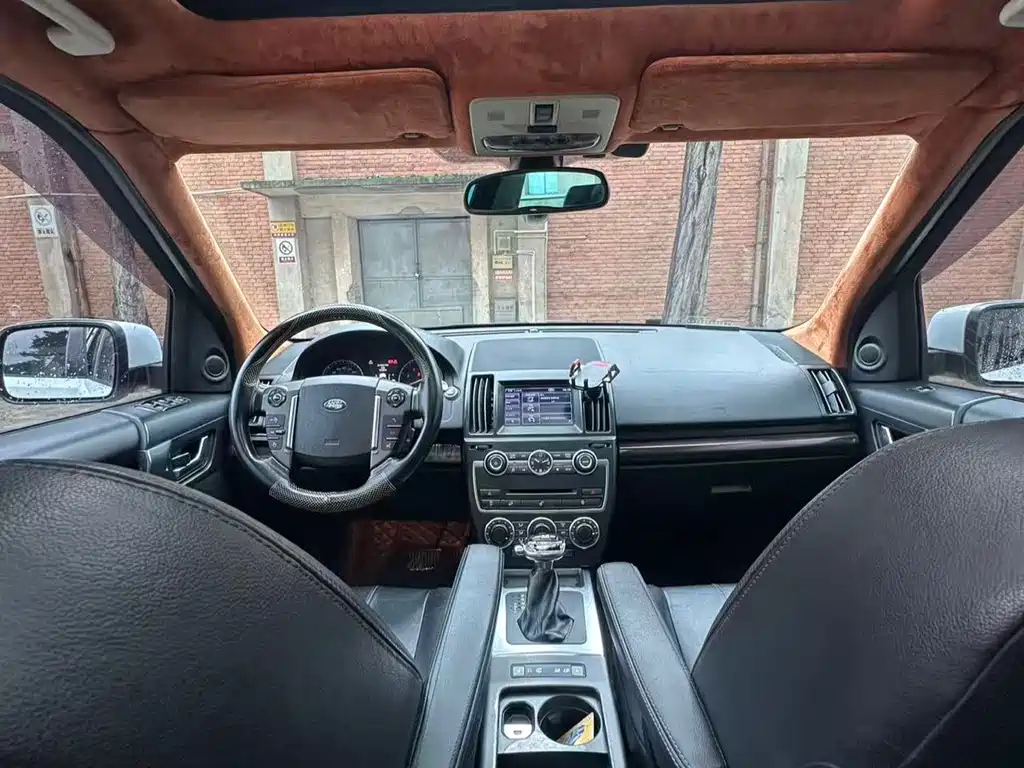 Land Rover Freelander 2 — миниатюра 9