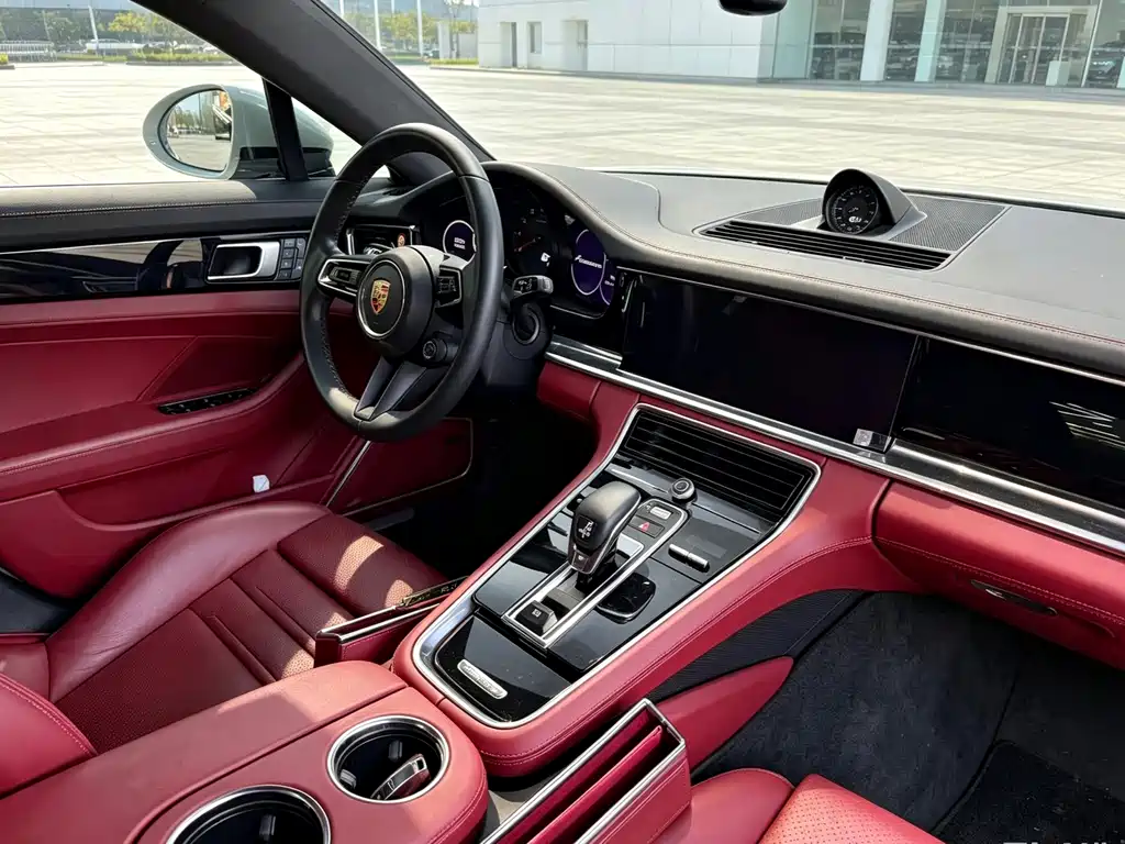 Porsche Panamera — миниатюра 7