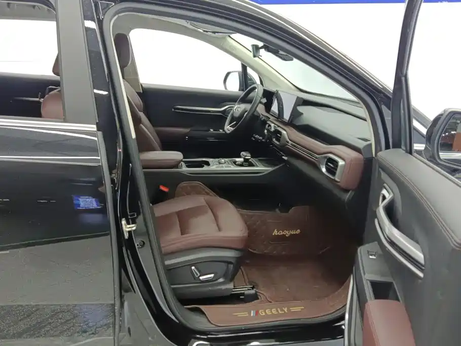 Geely Haoyue — миниатюра 8