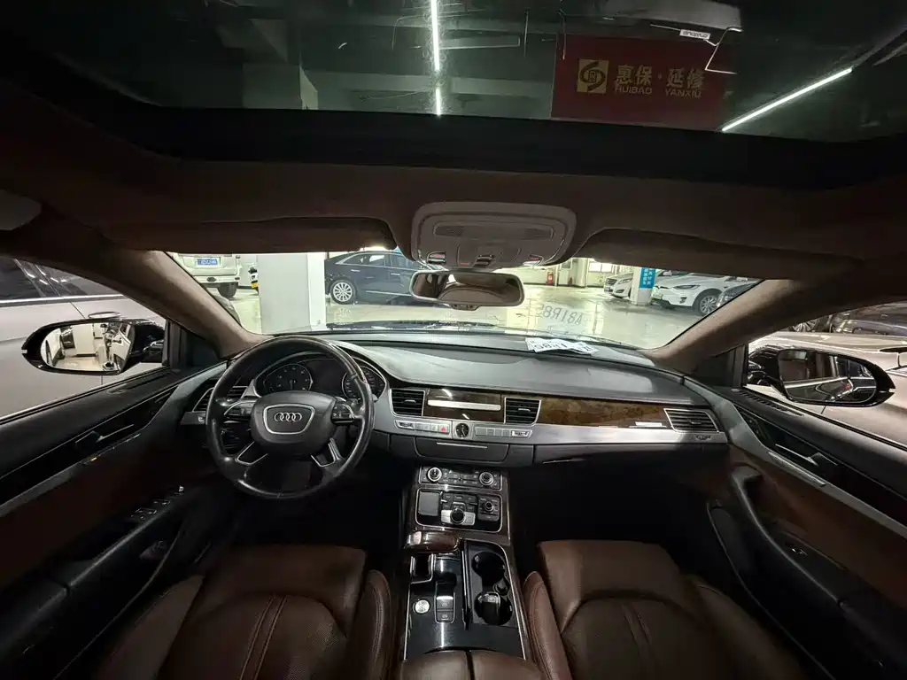 Audi A8 — миниатюра 6
