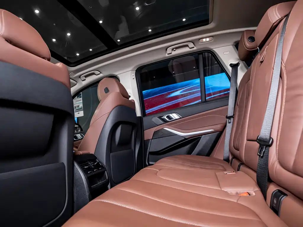 BMW X5 (Import) — миниатюра 17