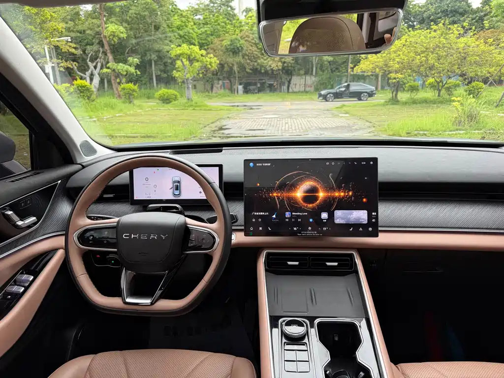 Chery Tiggo 8L — миниатюра 8