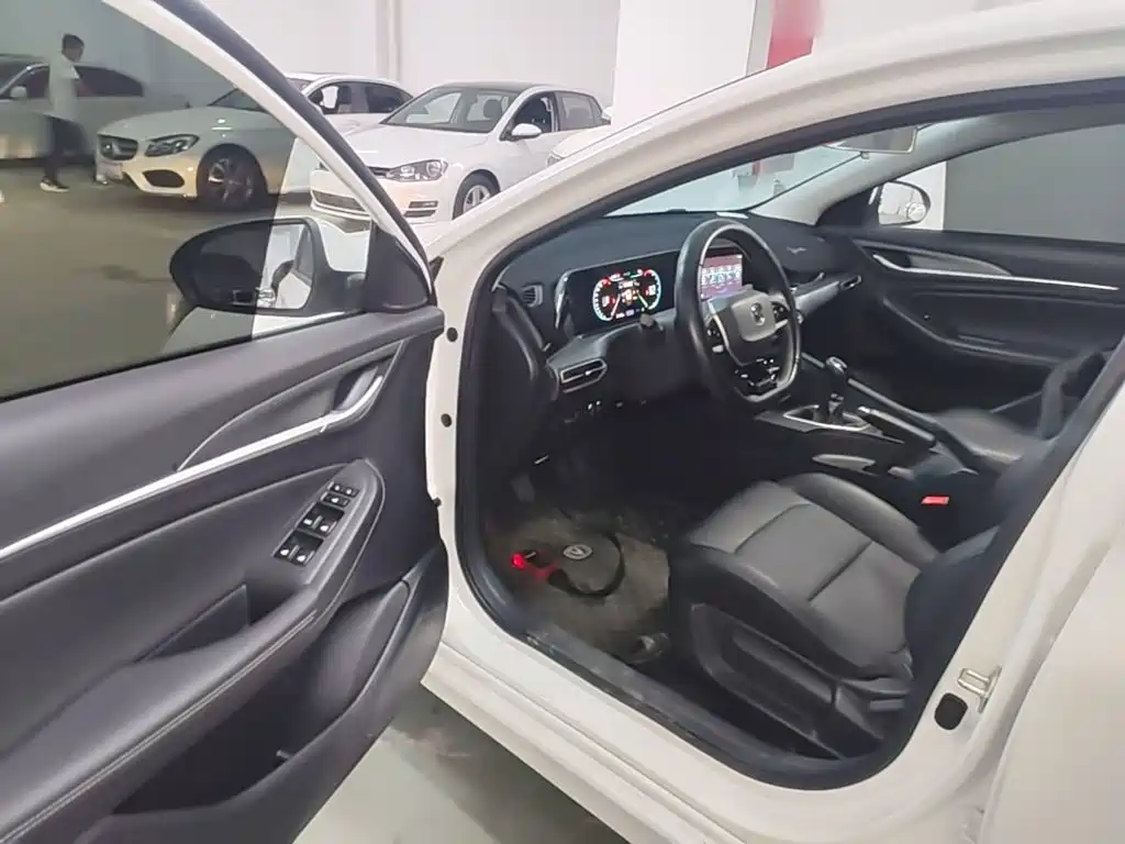 Changan Eado — миниатюра 16