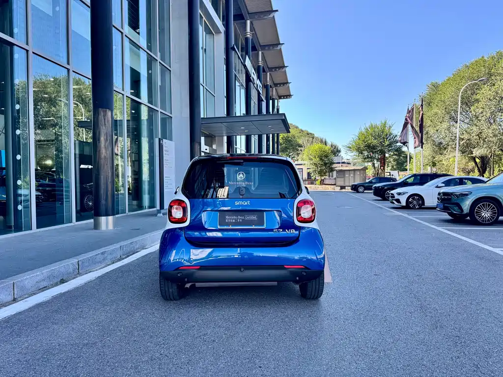 smart Smart Fortwo — миниатюра 9