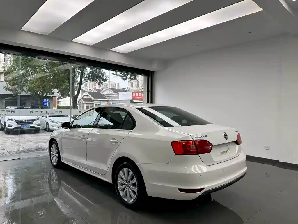 Volkswagen Sagitar — миниатюра 7