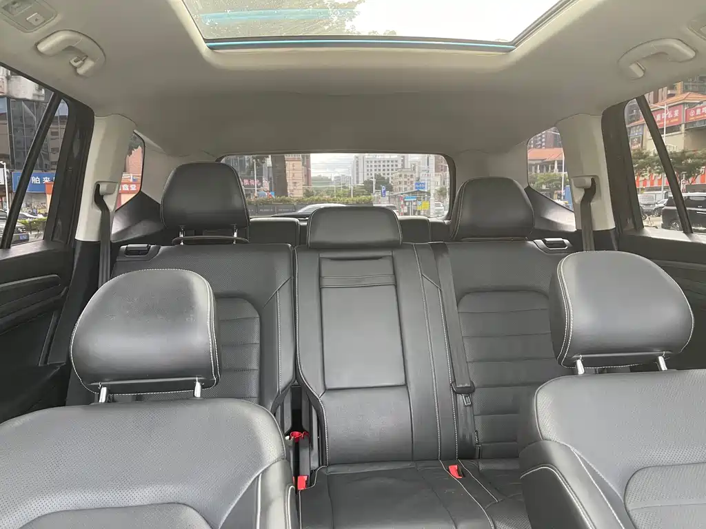 Volkswagen Teramont — миниатюра 19