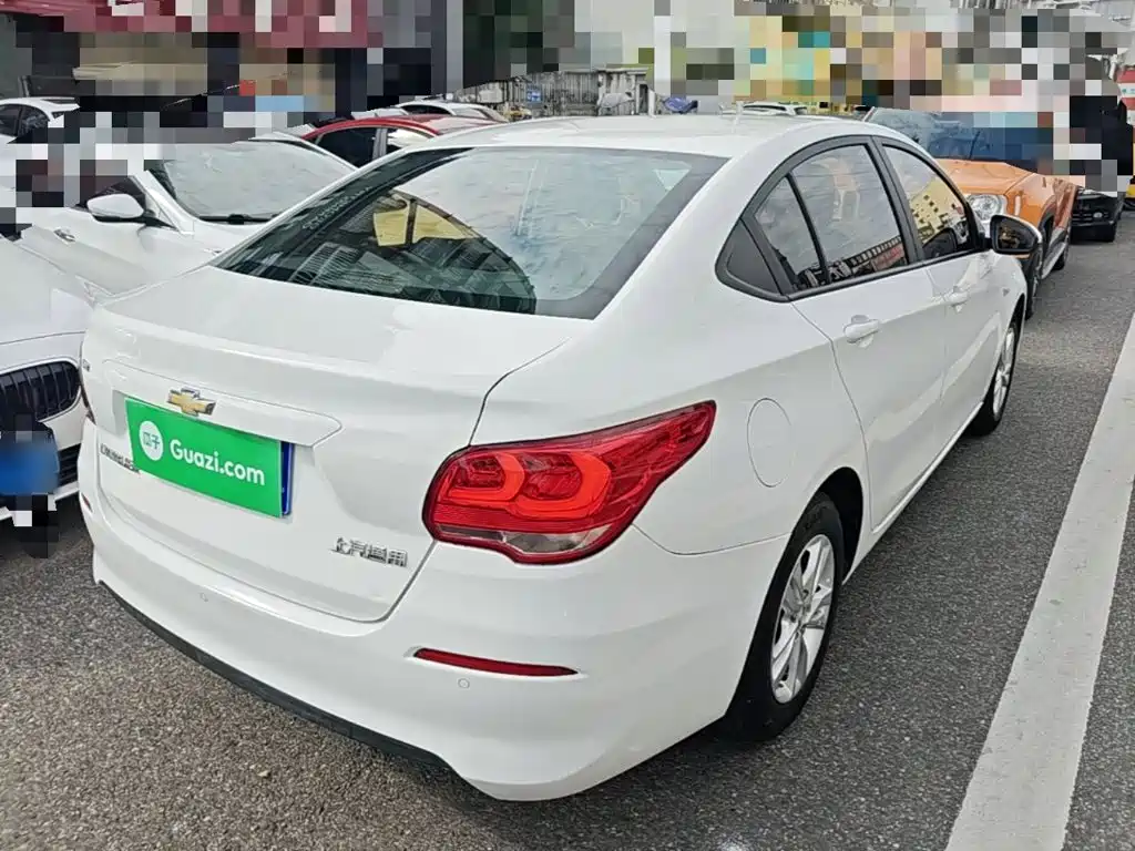 Chevrolet Cavalier — миниатюра 7