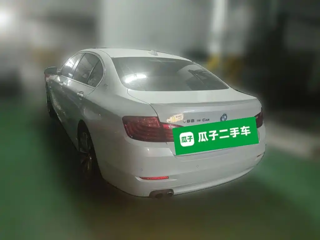 BMW 5 Series — миниатюра 4
